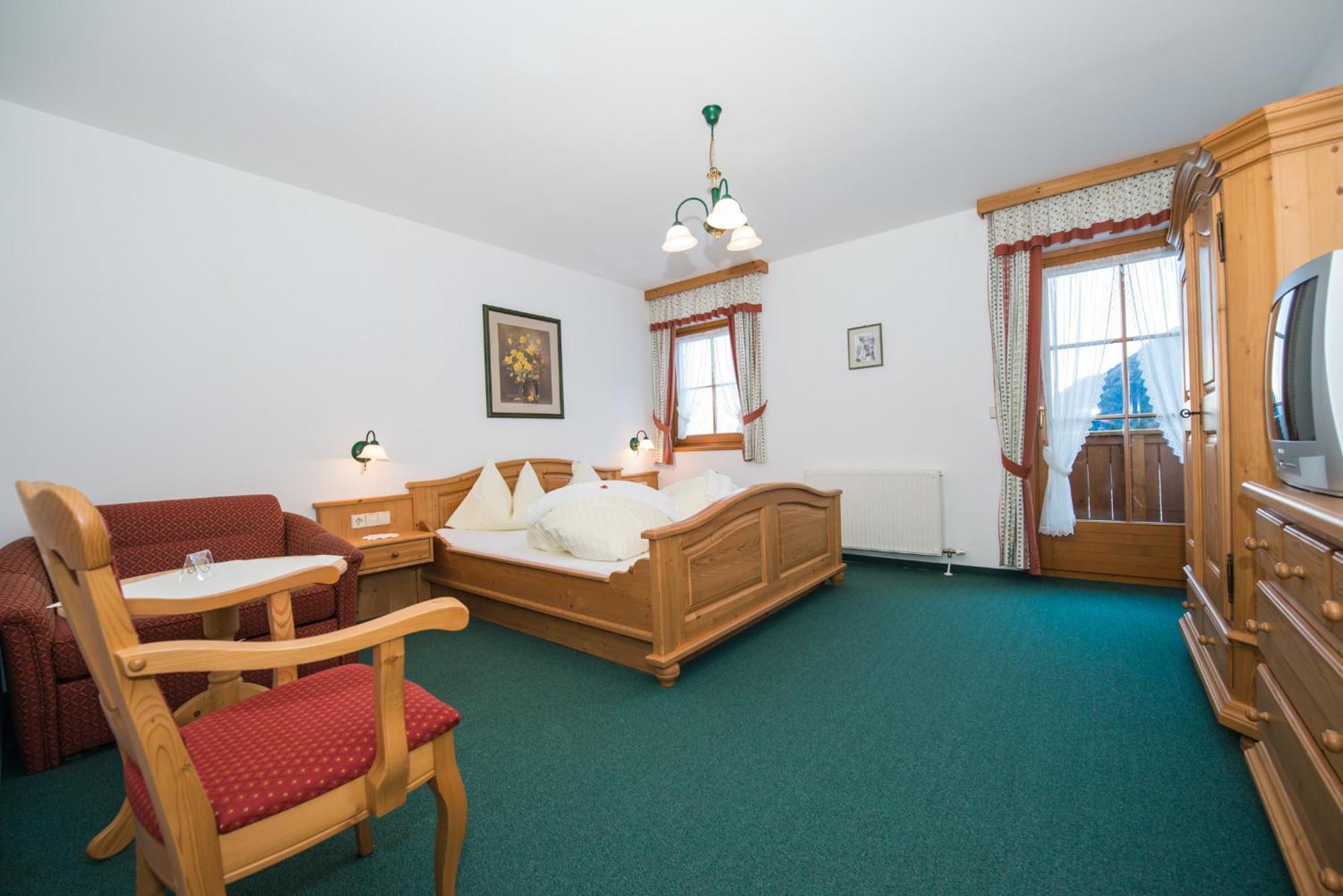 Aparthotel Ederhof Schlanitzen Стая снимка