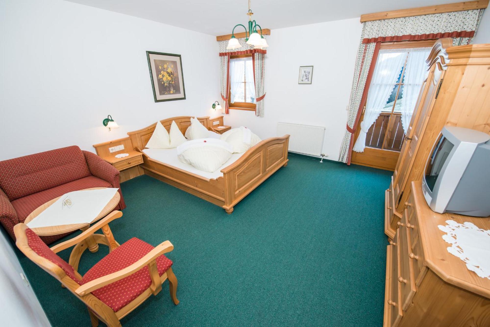 Aparthotel Ederhof Schlanitzen Стая снимка